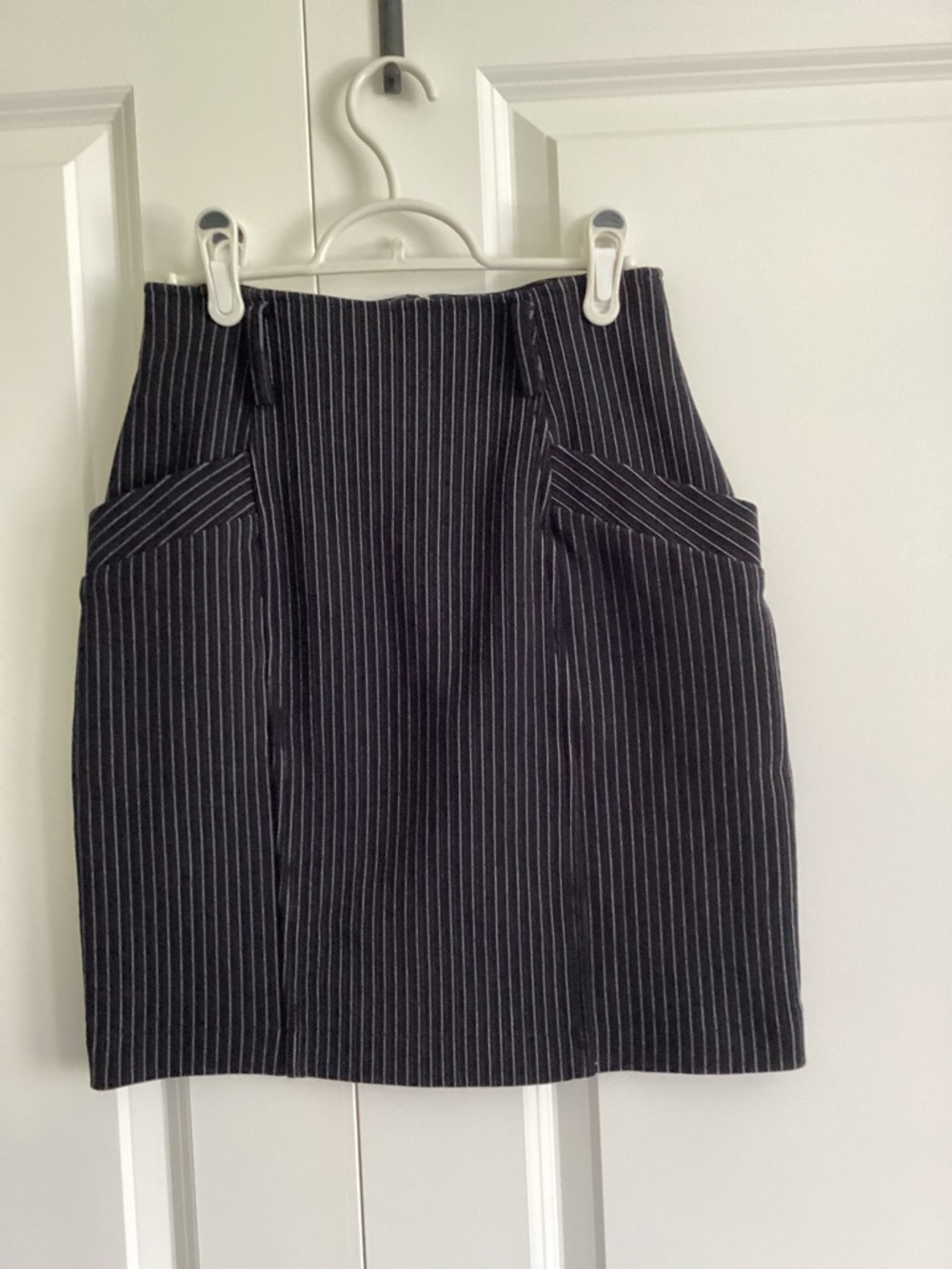 Tristan & Iseut Navy Striped Skirt
